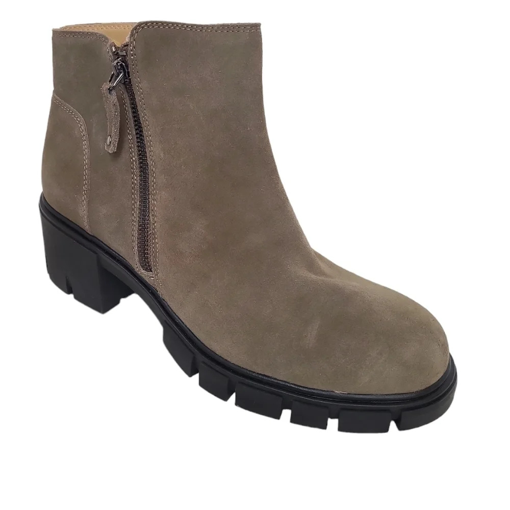 ME TOO MYA LUG SOLE BOOT IN NUTMEG